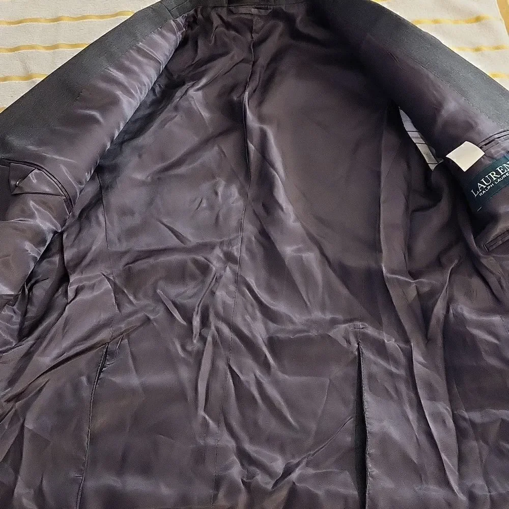 Lauren Ralph Lauren Gray Slimming Suit Jacket Size 36‎